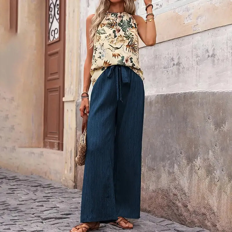 Casual Sleeveless Halter Neck Crop Tops NommL